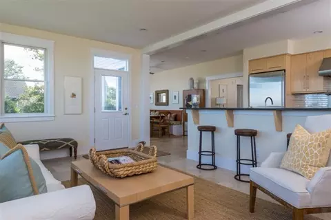 100 Bay View Rd, Barnstable, MA 02630 photo 4