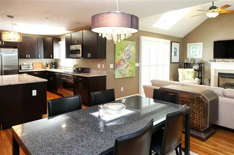 2 Anthonys Way, Mashpee, MA 02649 photo 6