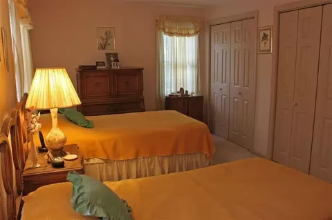 38 Redberry Ln, Marstons Mills, MA 02648 photo 12