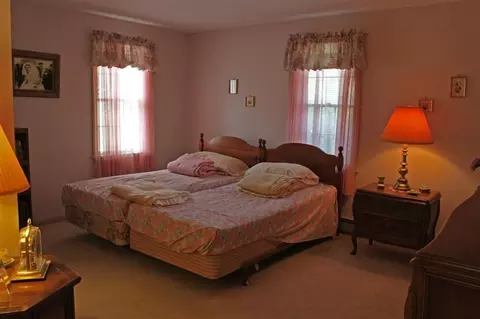 38 Redberry Ln, Marstons Mills, MA 02648 photo 14
