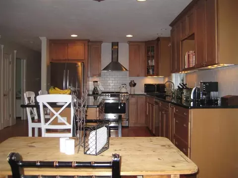 32 S Main St, Centerville, MA 02632 photo 5