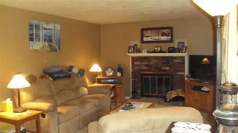 14 Leamington Ln, Mashpee, MA 02649 photo 10