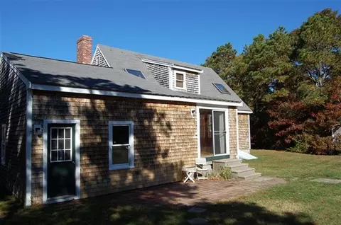 76 Wilann Rd, Mashpee, MA 02649 photo 3