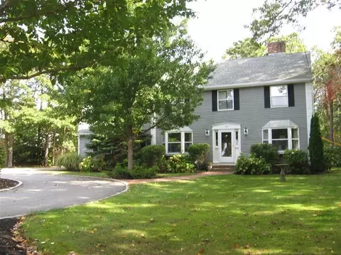 193 Clamshell Cove Rd, Cotuit, MA 02635 photo 2