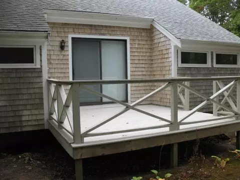 29 Jones Rd, Mashpee, MA 02649 photo 3