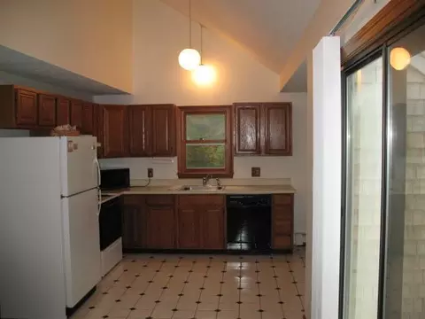 29 Jones Rd, Mashpee, MA 02649 photo 8