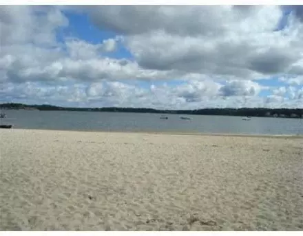 72 Cleveland Way, Buzzards Bay, MA 02532 photo 25
