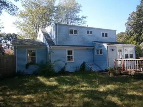 22 Brookshire Rd, Hyannis, MA 02601 photo 10