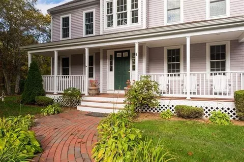 6 Eisenhower Dr, Cotuit, MA 02635 photo 3
