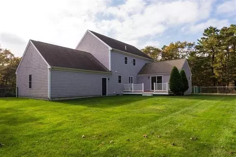 6 Eisenhower Dr, Cotuit, MA 02635 photo 13
