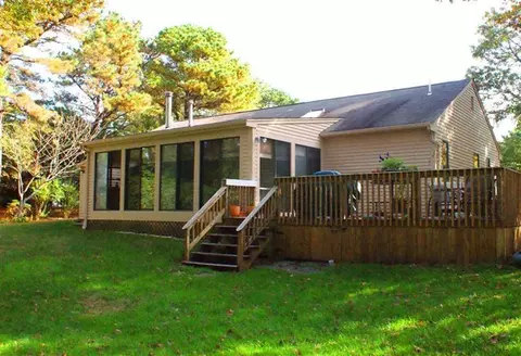 58 Surf Dr, Mashpee, MA 02649 photo 2