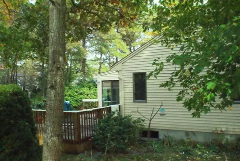 58 Surf Dr, Mashpee, MA 02649 photo 15