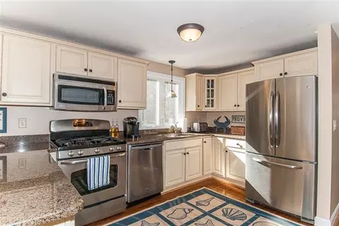 71 Fairhaven Ln, Marstons Mills, MA 02648 photo 6