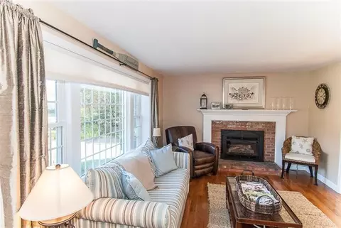 71 Fairhaven Ln, Marstons Mills, MA 02648 photo 11