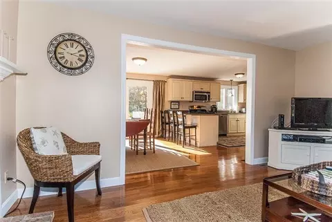 71 Fairhaven Ln, Marstons Mills, MA 02648 photo 10