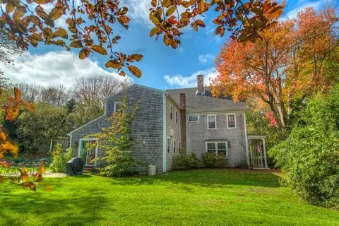 20 Bow Ln, Barnstable, MA 02630 photo 4