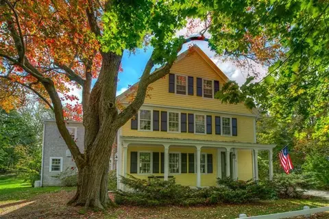 20 Bow Ln, Barnstable, MA 02630 photo 1