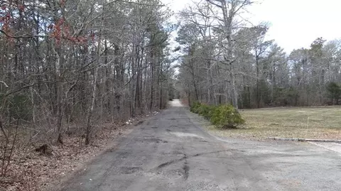20 Blue Castle Dr, Mashpee, MA 02649 photo 8