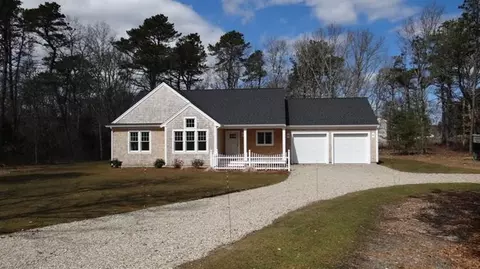 20 Blue Castle Dr, Mashpee, MA 02649 photo 10