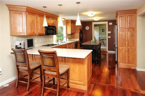 110 Prince Ave, Marstons Mills, MA 02648 photo 11