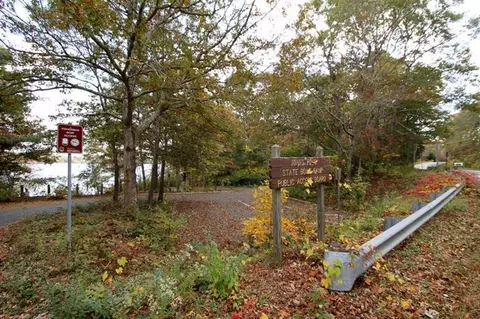 4 Hillside Ave, Mashpee, MA 02649 photo 3