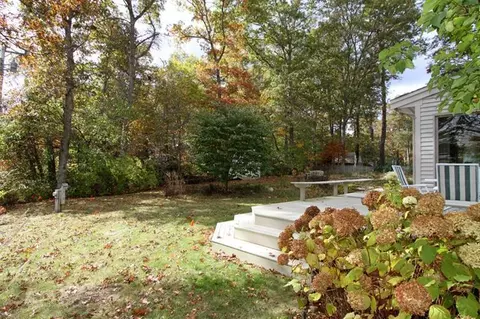 4 Hillside Ave, Mashpee, MA 02649 photo 7