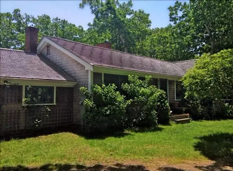 82 South Rd, Chilmark, MA 02535 photo 3