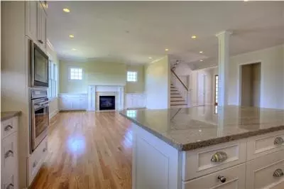 116 Shore Dr W, Mashpee, MA 02649 photo 11