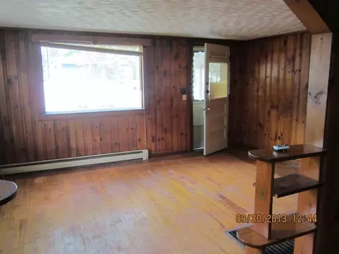 4 Thirteenth Ave, Wareham, MA 02571 photo 2