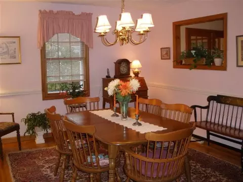 14 Neshobe Rd, Mashpee, MA 02649 photo 5
