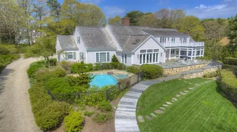 101 Carriage Rd, Osterville, MA 02655 photo 3