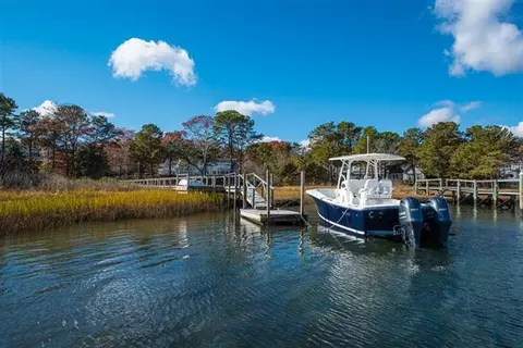 101 Carriage Rd, Osterville, MA 02655 photo 1