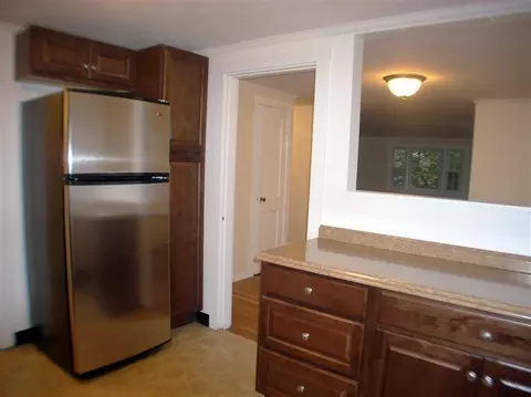 6 Bacon Rd, Hyannis, MA 02601 photo 3