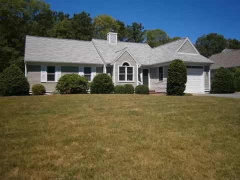 143 Centerboard Ln, Hyannis, MA 02601 photo 2