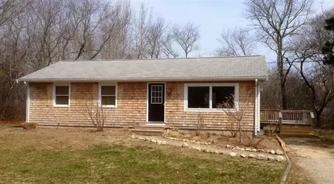 189 Willimantic Dr, Marstons Mills, MA 02648 photo 12