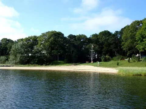 44 Eaton Ct, Cotuit, MA 02635 photo 23