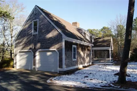 44 Eaton Ct, Cotuit, MA 02635 photo 17