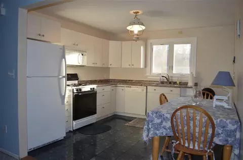 18 Neshobe Rd, Mashpee, MA 02649 photo 6