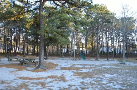 18 Neshobe Rd, Mashpee, MA 02649 photo 23