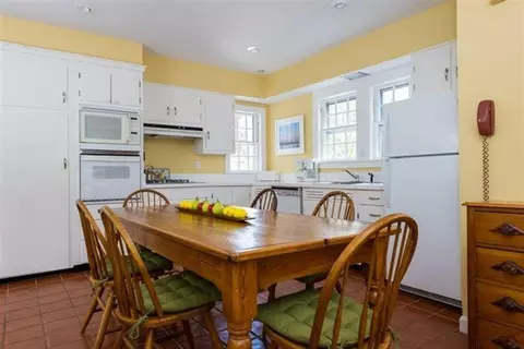 129 School St, Cotuit, MA 02635 photo 3