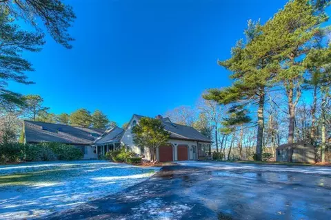 133 Lovells Rd, Cotuit, MA 02635 photo 2
