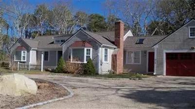 57 Crocker Rd, West Barnstable, MA 02668 photo 2