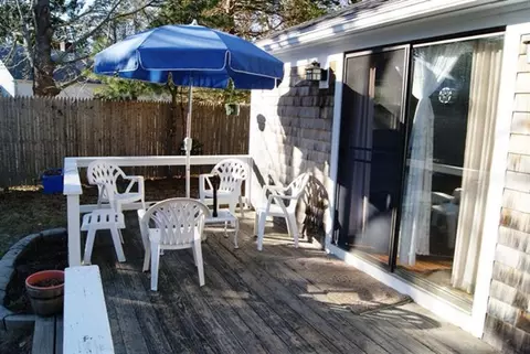 322 Old Stage Rd, Centerville, MA 02632 photo 2