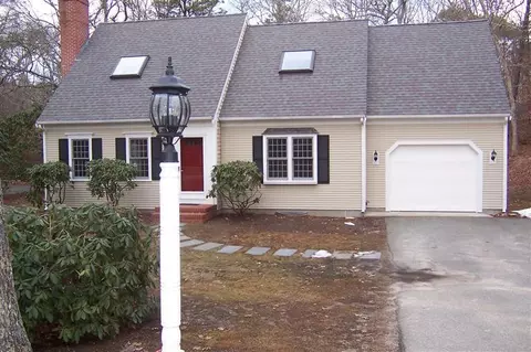 6 Millstone Way, Centerville, MA 02632 photo 3