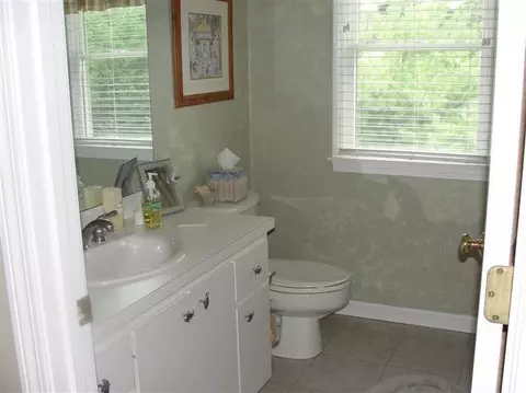 31 Tanglewood Dr, Osterville, MA 02655 photo 10