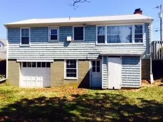 17 Seaview Ave, Mashpee, MA 02649 photo 3