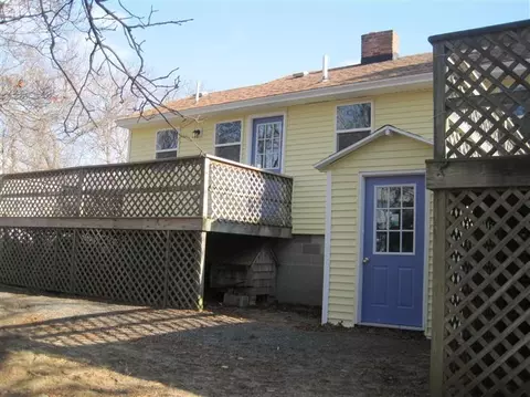 39 Pine Grove Ave, Hyannis, MA 02601 photo 2