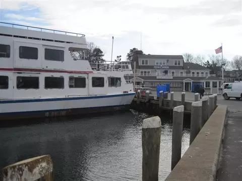 39 Pine Grove Ave, Hyannis, MA 02601 photo 32