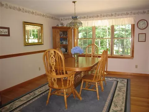 68 Liberty Ln, Marstons Mills, MA 02648 photo 10