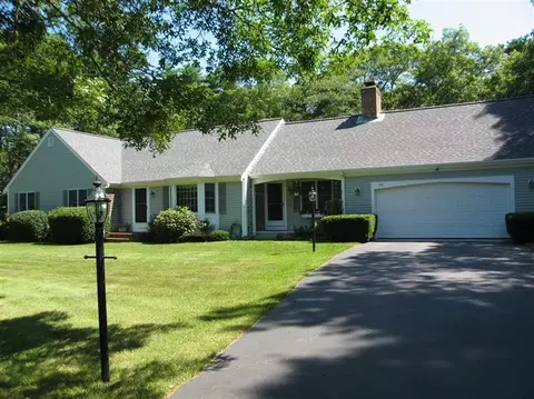 68 Liberty Ln, Marstons Mills, MA 02648 photo 1